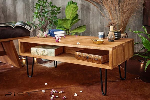 میز جلو مبلی چوب و فلز یک انتخاب عالی برای اتاق پذیرایی شما