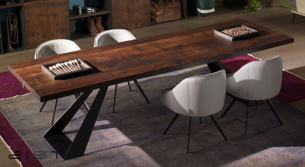 استفاده کردن صندلی های مبله برای میز ناهار خوری چوب و فلز یک گزینه عالی است