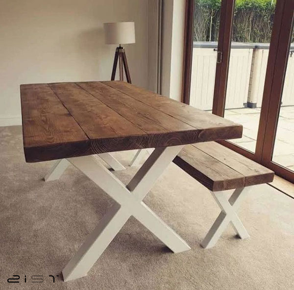 خرید میز ناهار خوری چوبی بهترین گزینه برای خانه هایی با دکوراسیون کلاسیک است